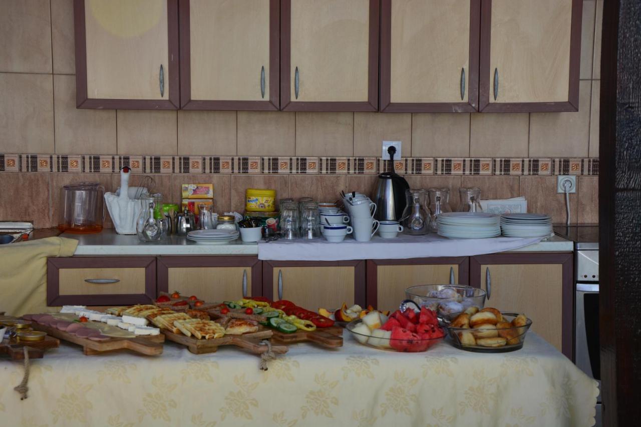 Guest House Vera Ulcinj Exterior foto
